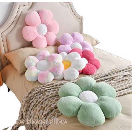 Cojin con diseño flor